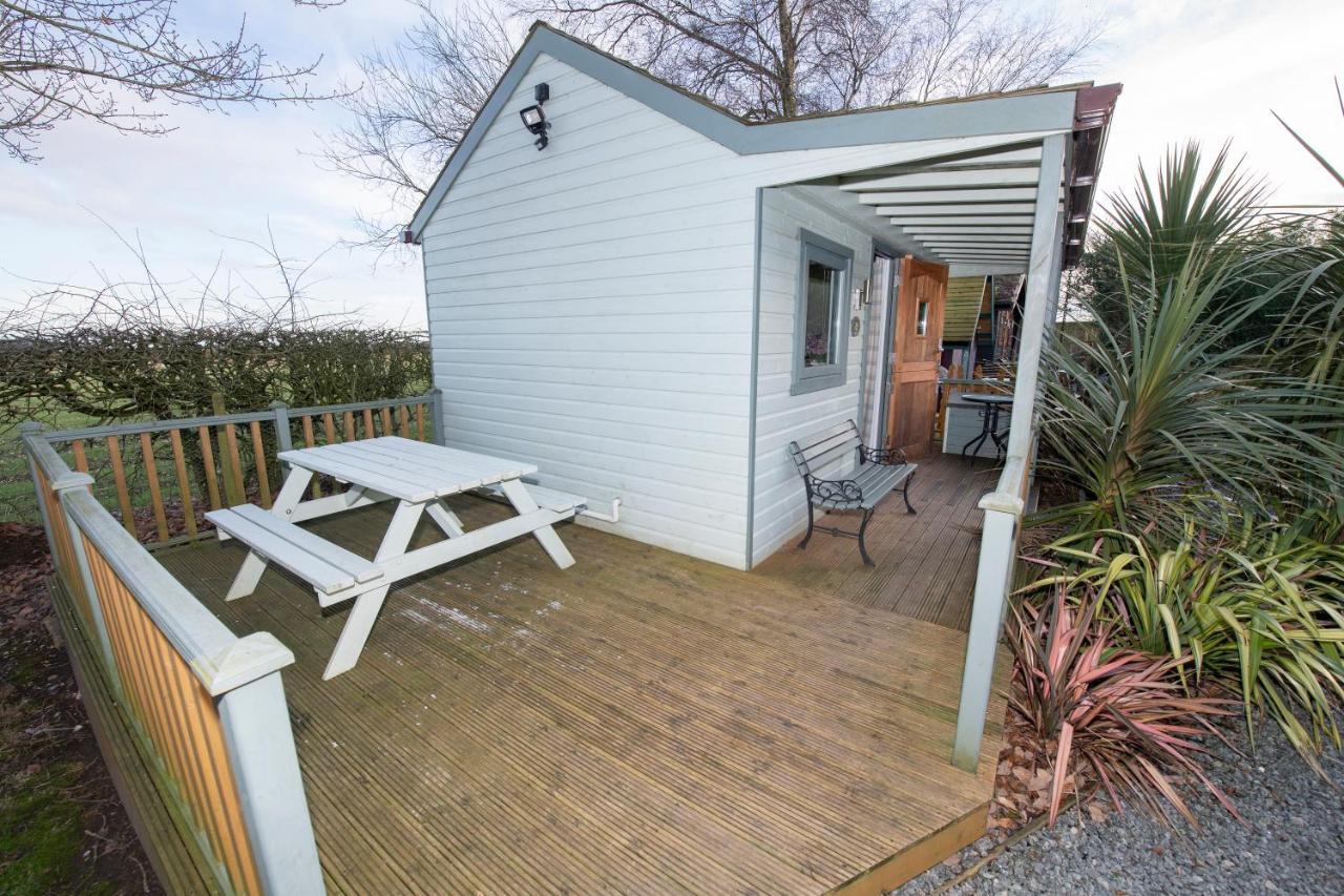 Seaways Glamping, Cedar Apartment Driffield Exterior foto